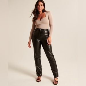 Abercrombie Curve Love Vegan Leather 90s Straight Pants